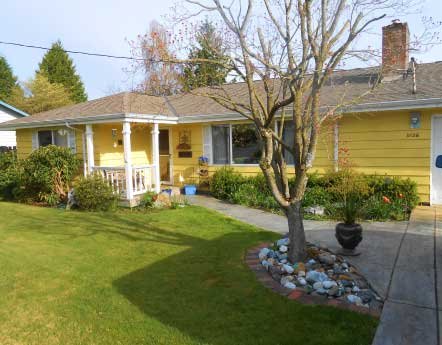 cute yellow house 